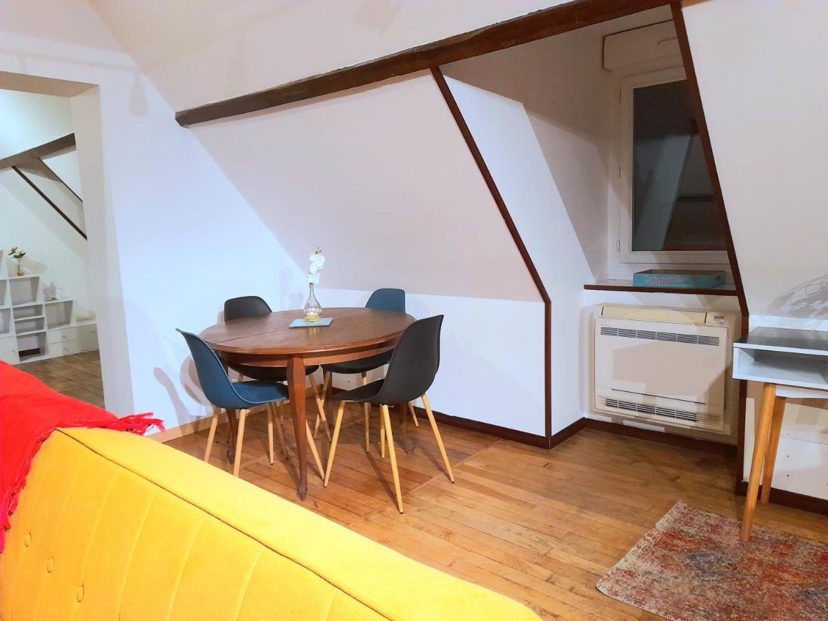 Le Nid D'Hirondelles - Appartement De Caractere Hypercentre Au Calme Bourges Esterno foto